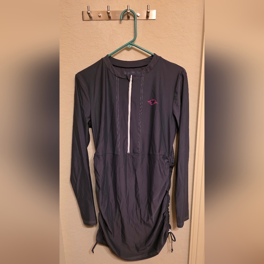Disney Cruise Line Gray Zipup Coverup, Large.